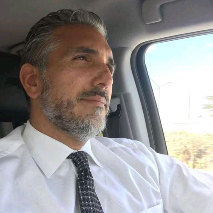 <strong>Antonio Vega</strong>
